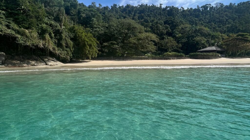 Pingo D'Agua - Seu Passeio de Lancha Angra dos Reis