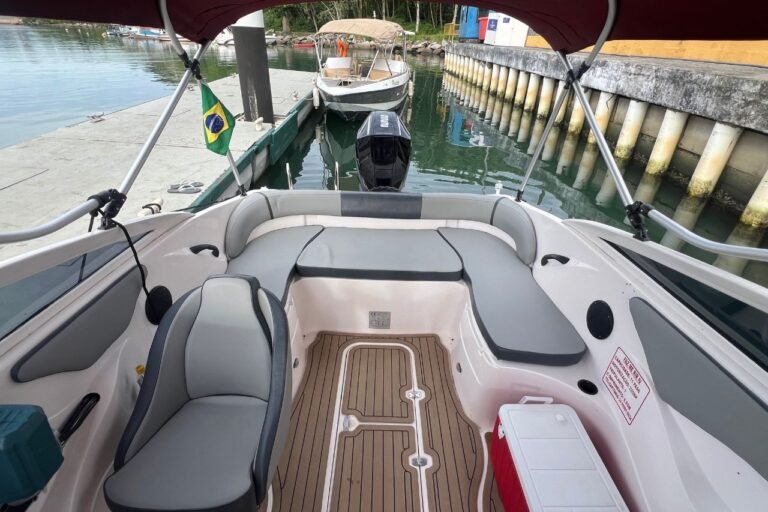 Seu Passeio de Lancha Angra dos Reis Lancha Flocker 22 (2)